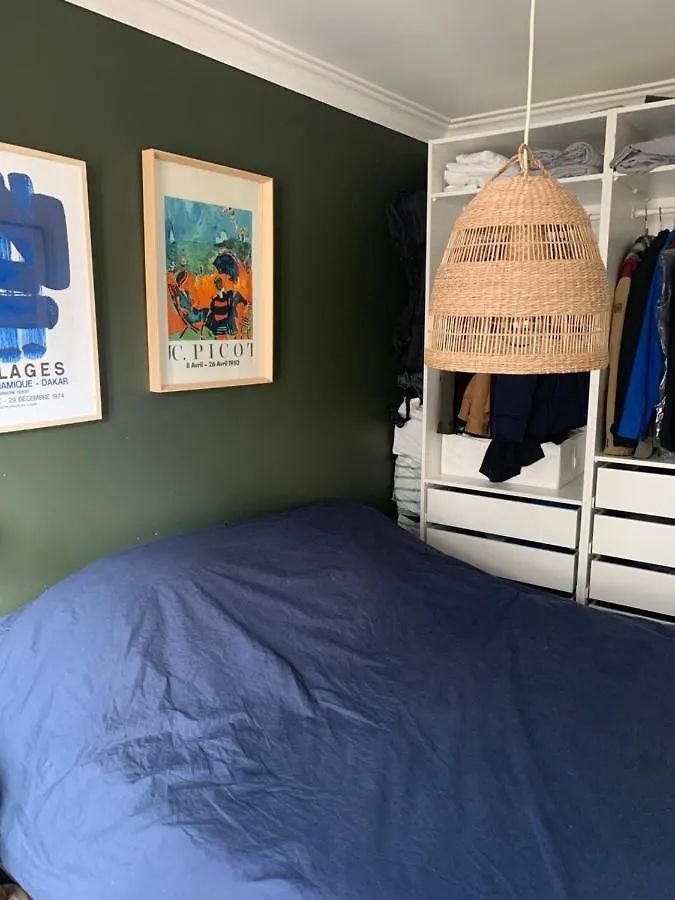 Chambre Privee Dans Superbe Appartement Parisien ! 0*, Parijs Frankrijk
